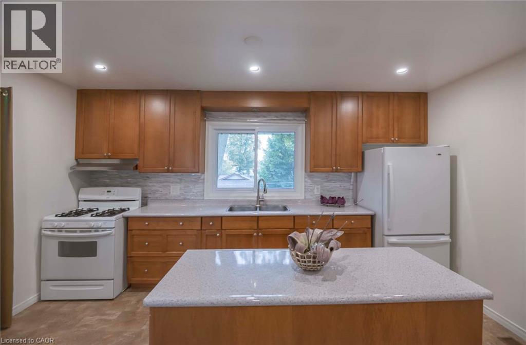 11 DUNCAIRN Avenue - 9