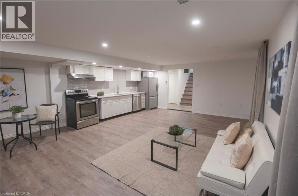 11 DUNCAIRN Avenue - 26