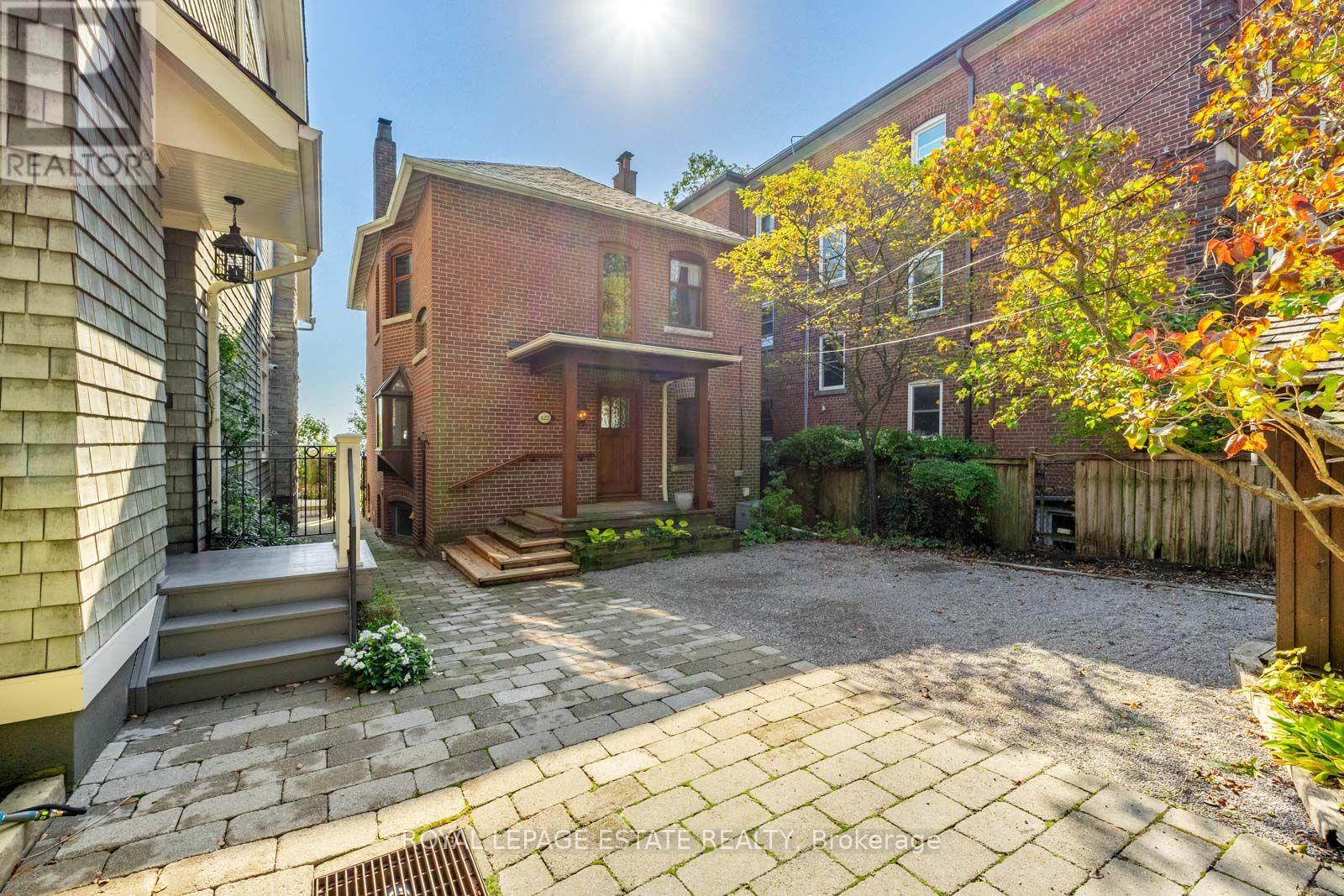 422 Lake Front — photo 16