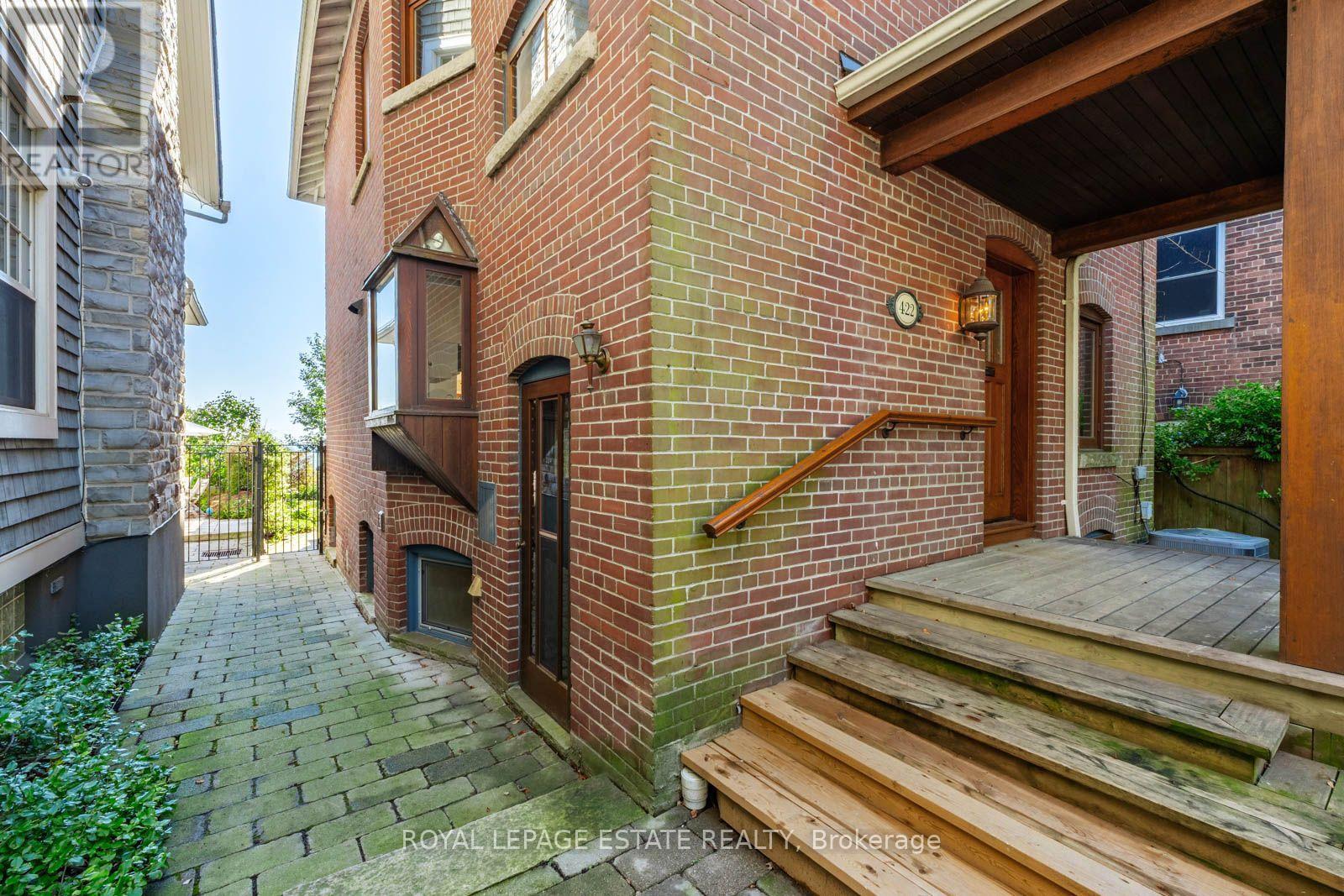 422 Lake Front — photo 17