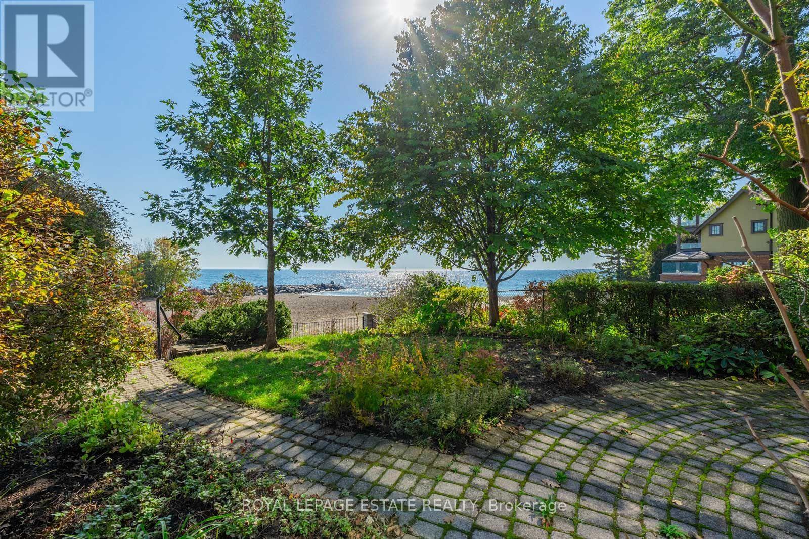 422 Lake Front — photo 4