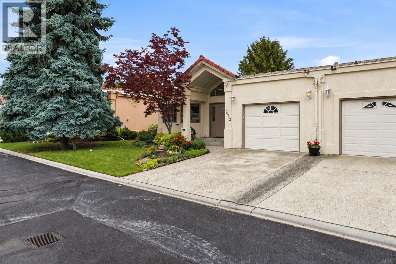 #212 650 Lexington Drive - 2