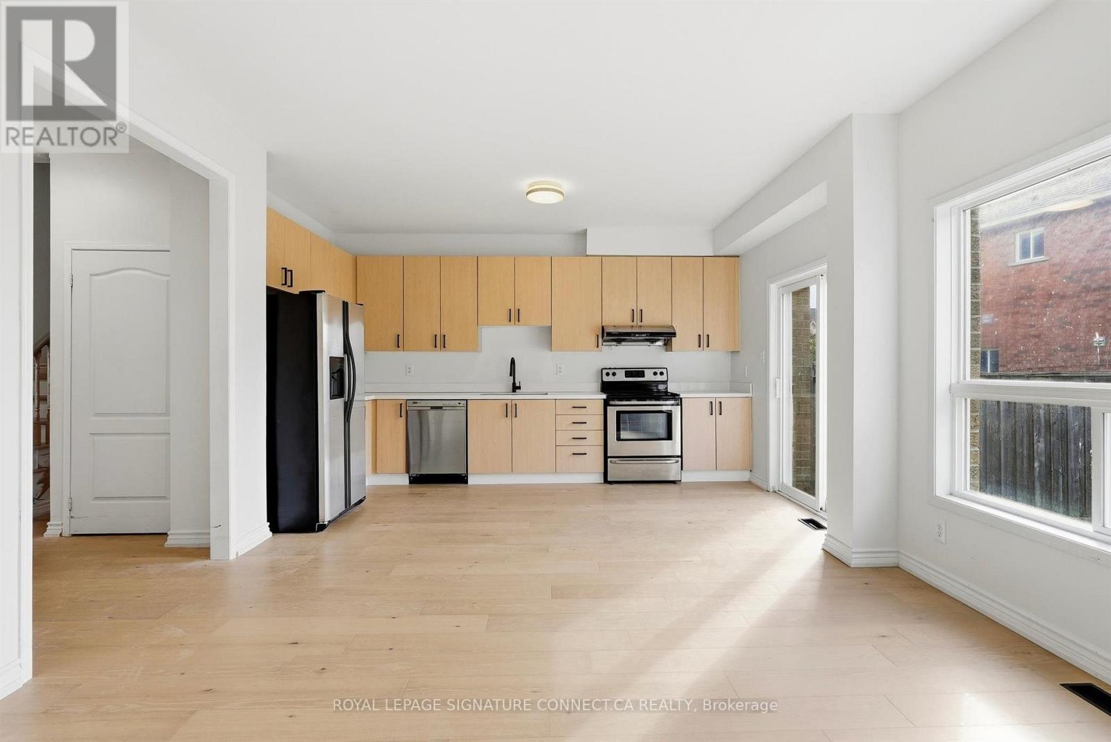32 Wheelwright Drive, Richmond Hill, ON photo 13