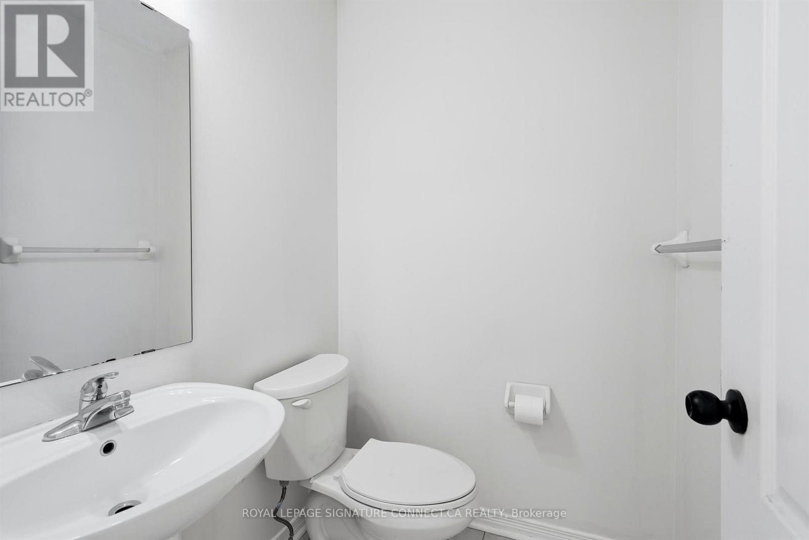 32 Wheelwright Drive, Richmond Hill, ON photo 15