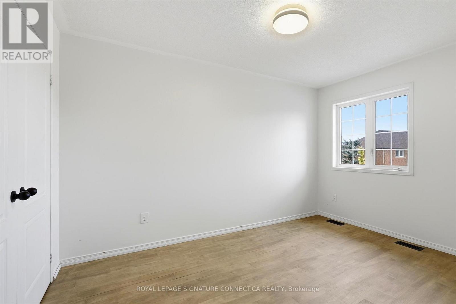 32 Wheelwright Drive, Richmond Hill, ON photo 16