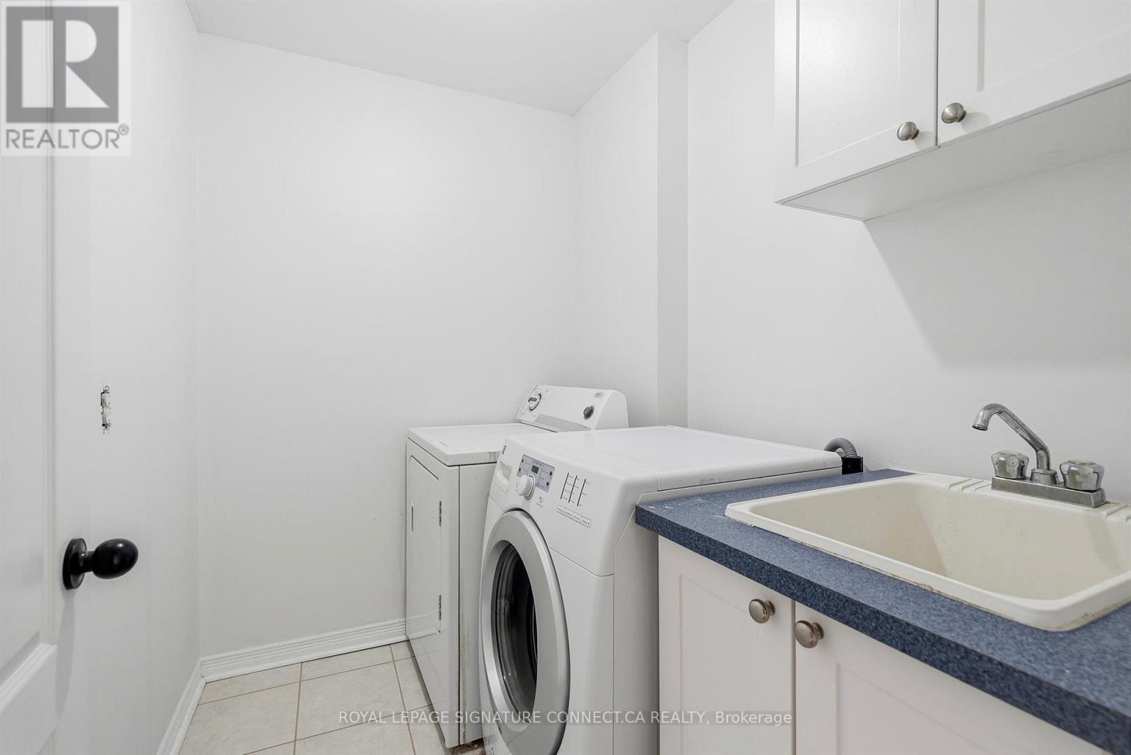 32 WHEELWRIGHT DRIVE - 27