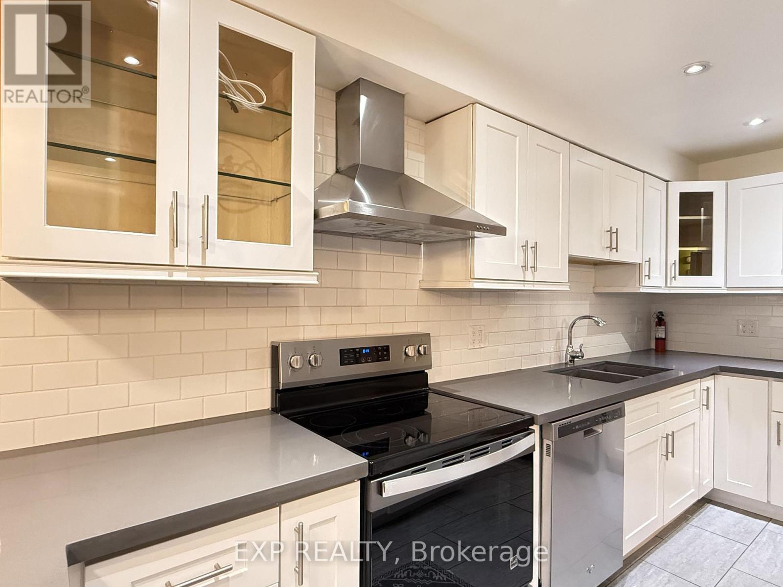 62 Wetherby Circle — photo 8