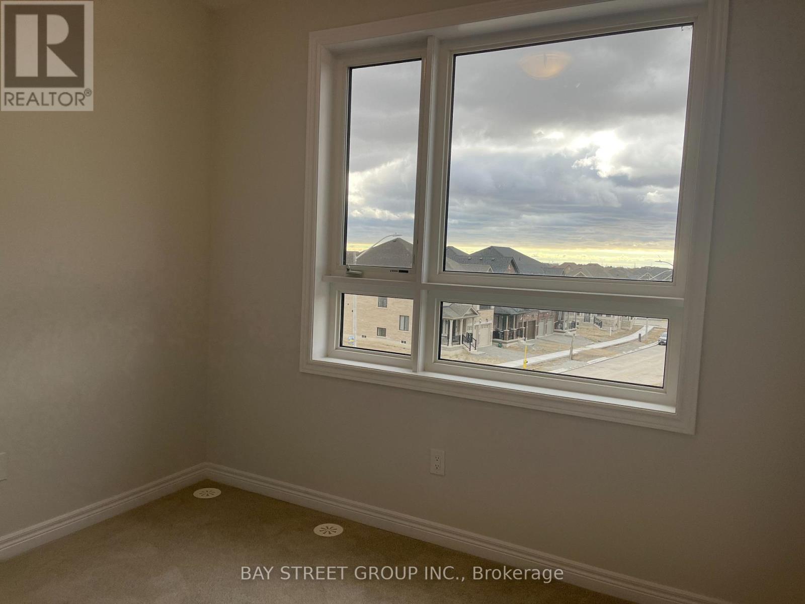 26 Robert Eaton Avenue — photo 19