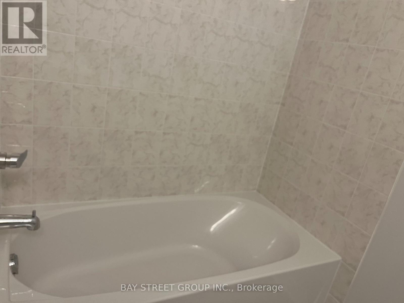 26 Robert Eaton Avenue — photo 23