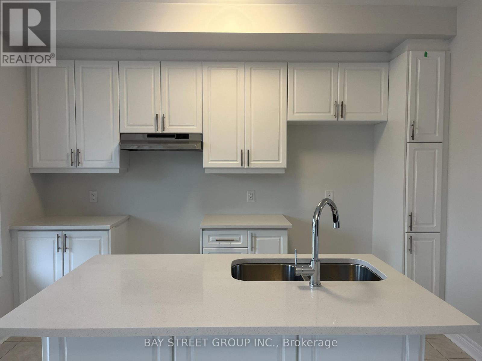 26 Robert Eaton Avenue — photo 8