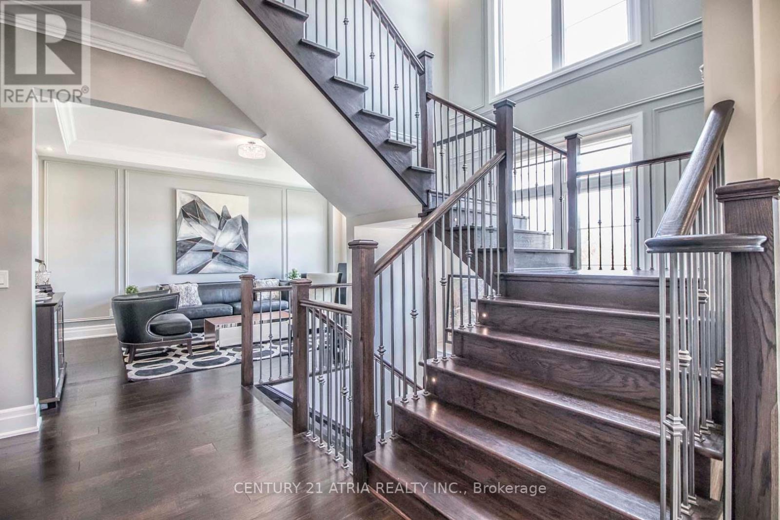 122 BURNS BOULEVARD, King (King City) — photo 5