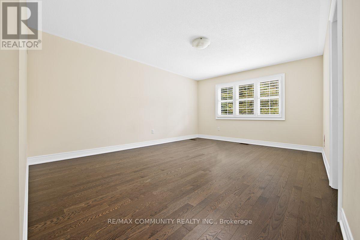 40 Liam Lane, Markham, ON photo 16