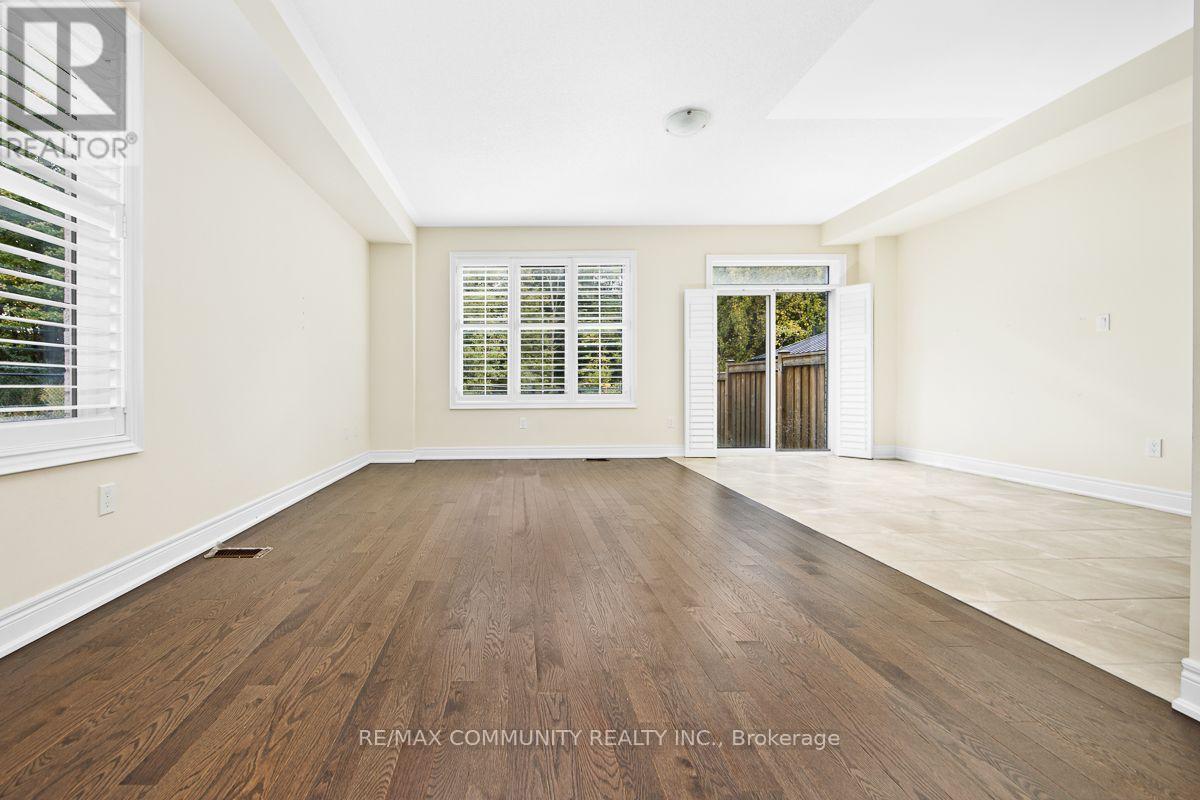 40 LIAM LANE, Markham (Cedarwood) — photo 7