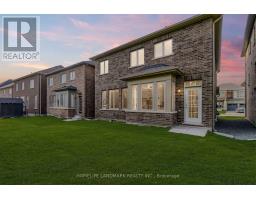 188 Frederick Pearson Street, East Gwillimbury, ON L9N0Y9 Photo 17