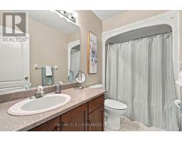 14 Bloxham Place, Barrie, ON L4N9K2 Photo 33