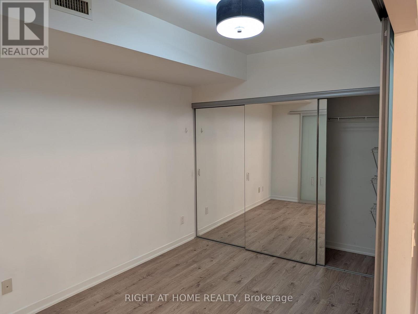 55 East Liberty Street — photo 14
