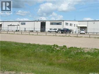100 Canola AVENUE, North Battleford — photo 4