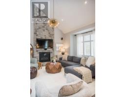284 Chilver Heights, Milton, ON L9E1E1 Photo 12
