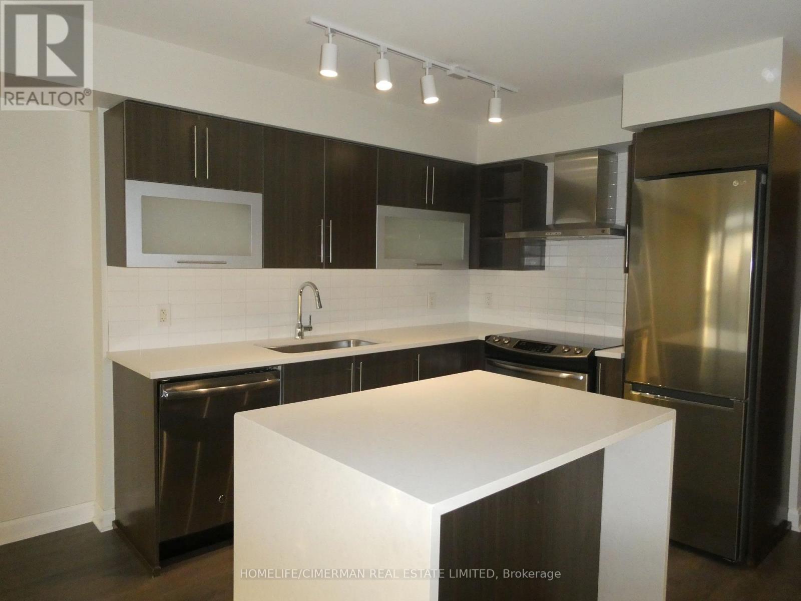 1808 - 1 MICHAEL POWER PLACE, Toronto (Islington-City Centre West) — photo 2