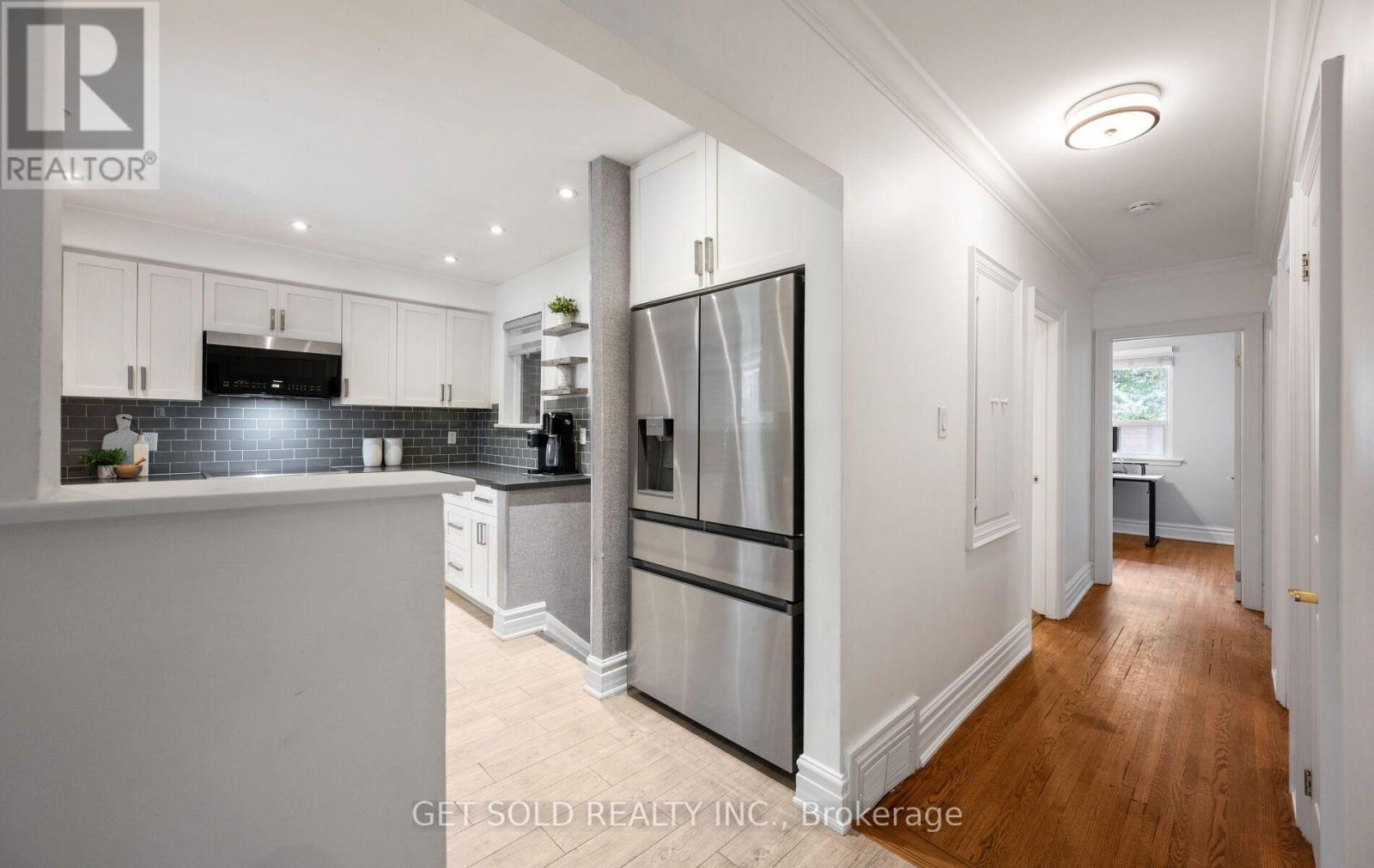 136 Prince George Drive, Toronto, ON photo 13