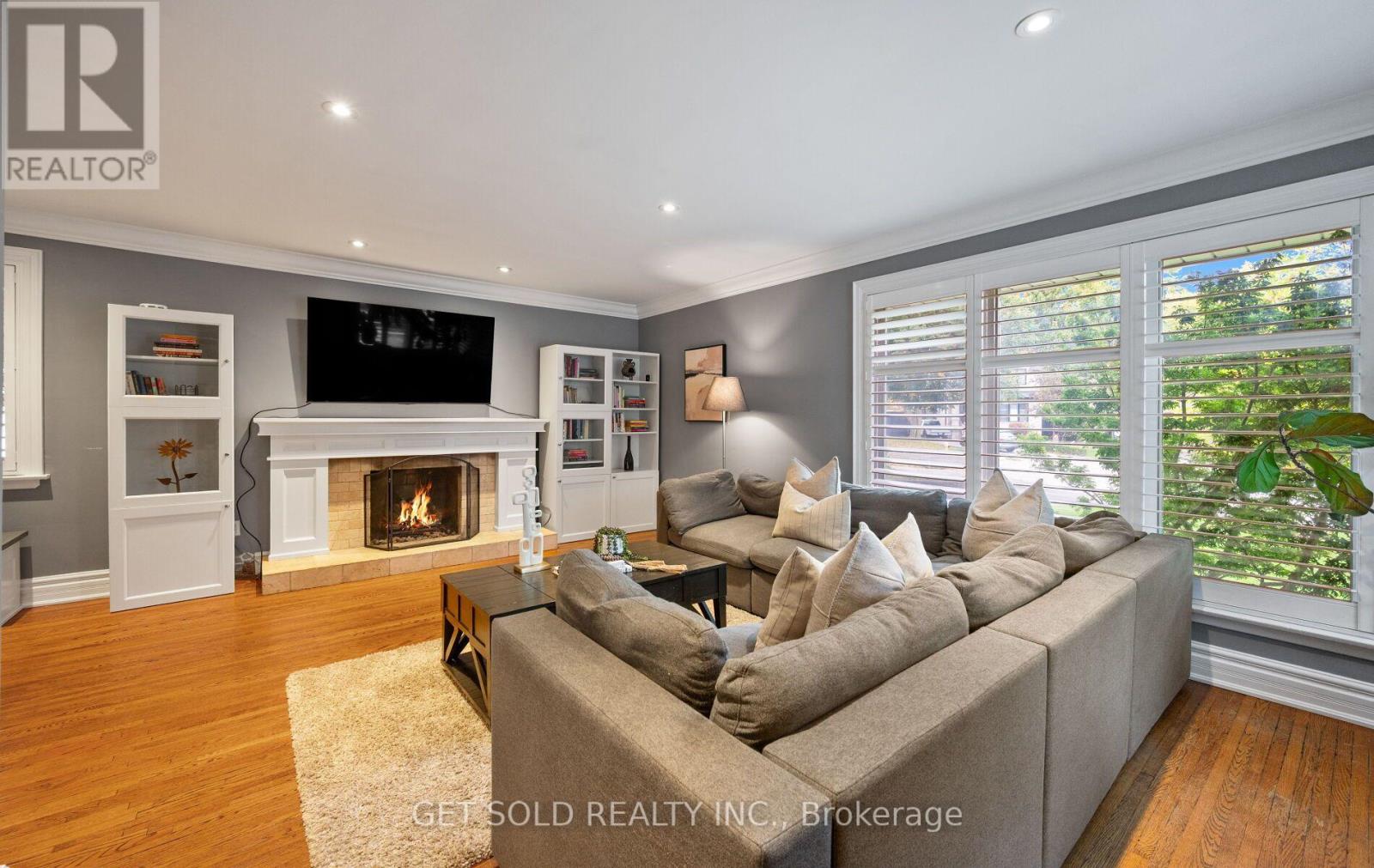 136 PRINCE GEORGE DRIVE, Toronto (Princess-Rosethorn) — photo 3