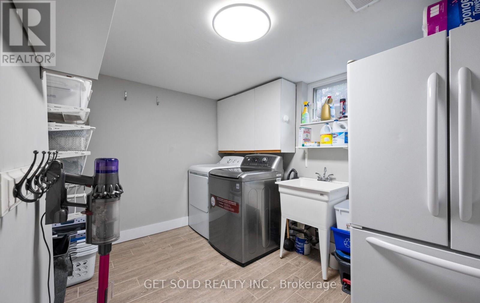 136 Prince George Drive, Toronto, ON photo 35