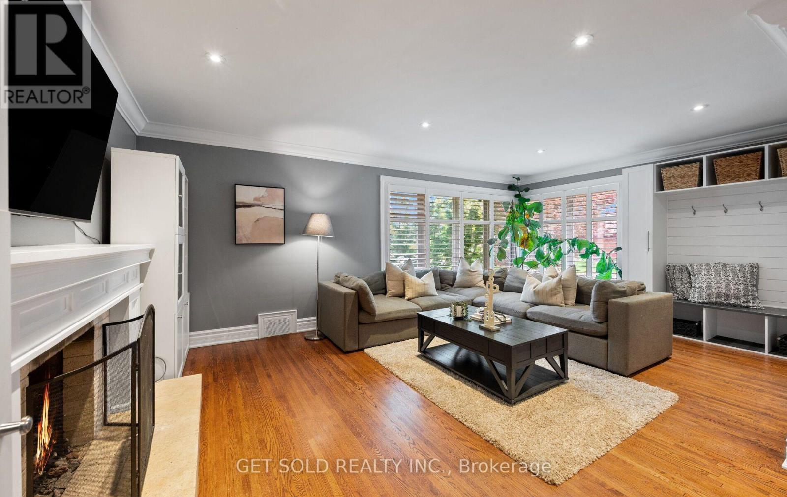136 PRINCE GEORGE DRIVE, Toronto (Princess-Rosethorn) — photo 4