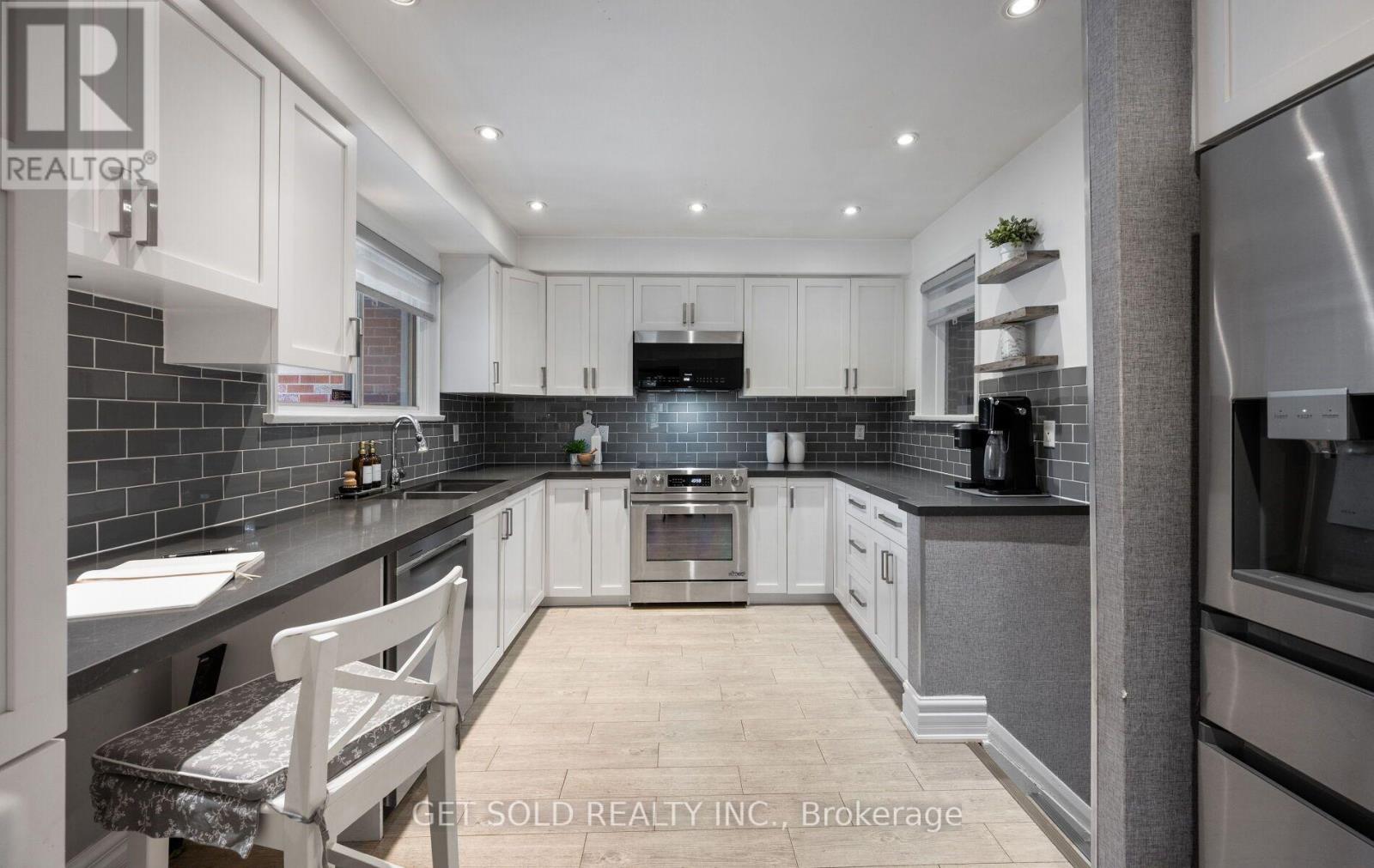 136 PRINCE GEORGE DRIVE, Toronto (Princess-Rosethorn) — photo 8