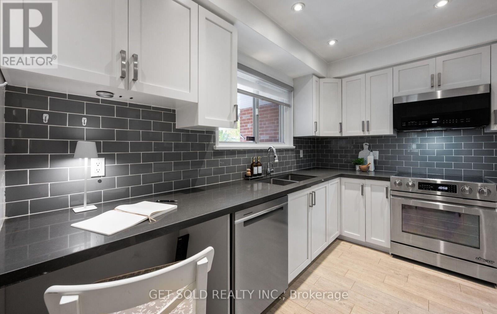 136 PRINCE GEORGE DRIVE, Toronto (Princess-Rosethorn) — photo 9