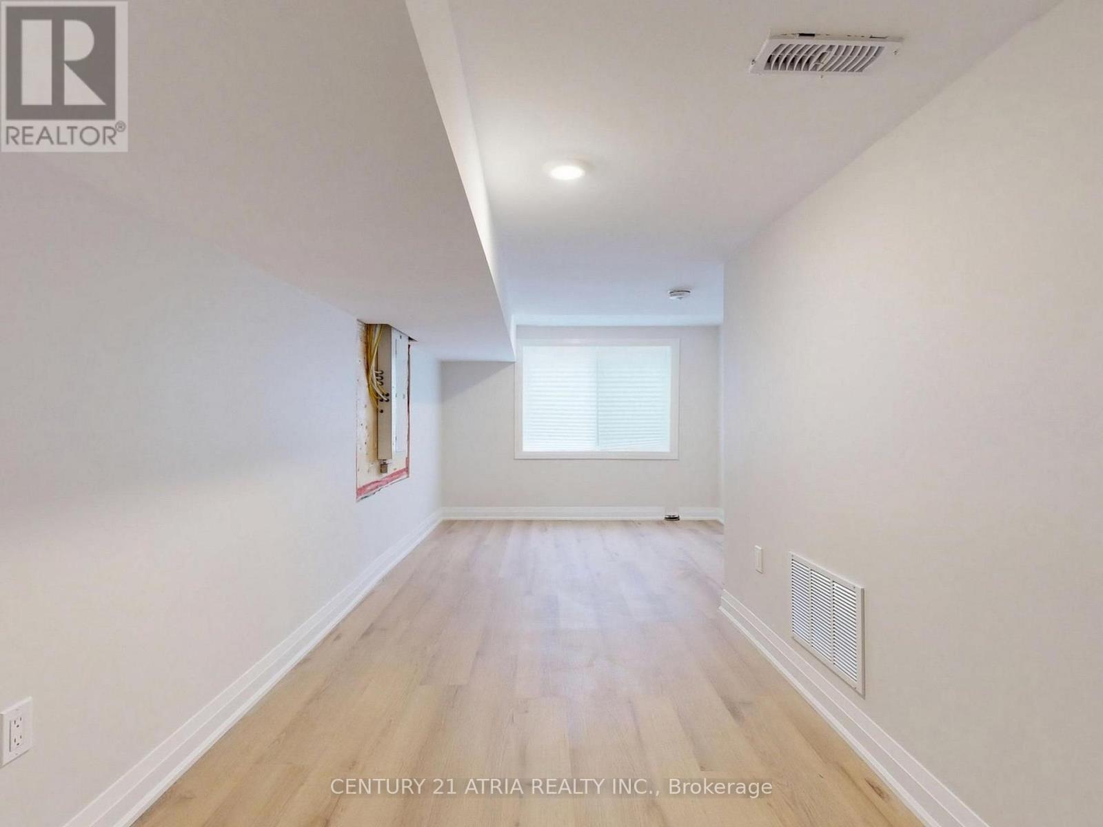 92 Lappin Avenue — photo 24