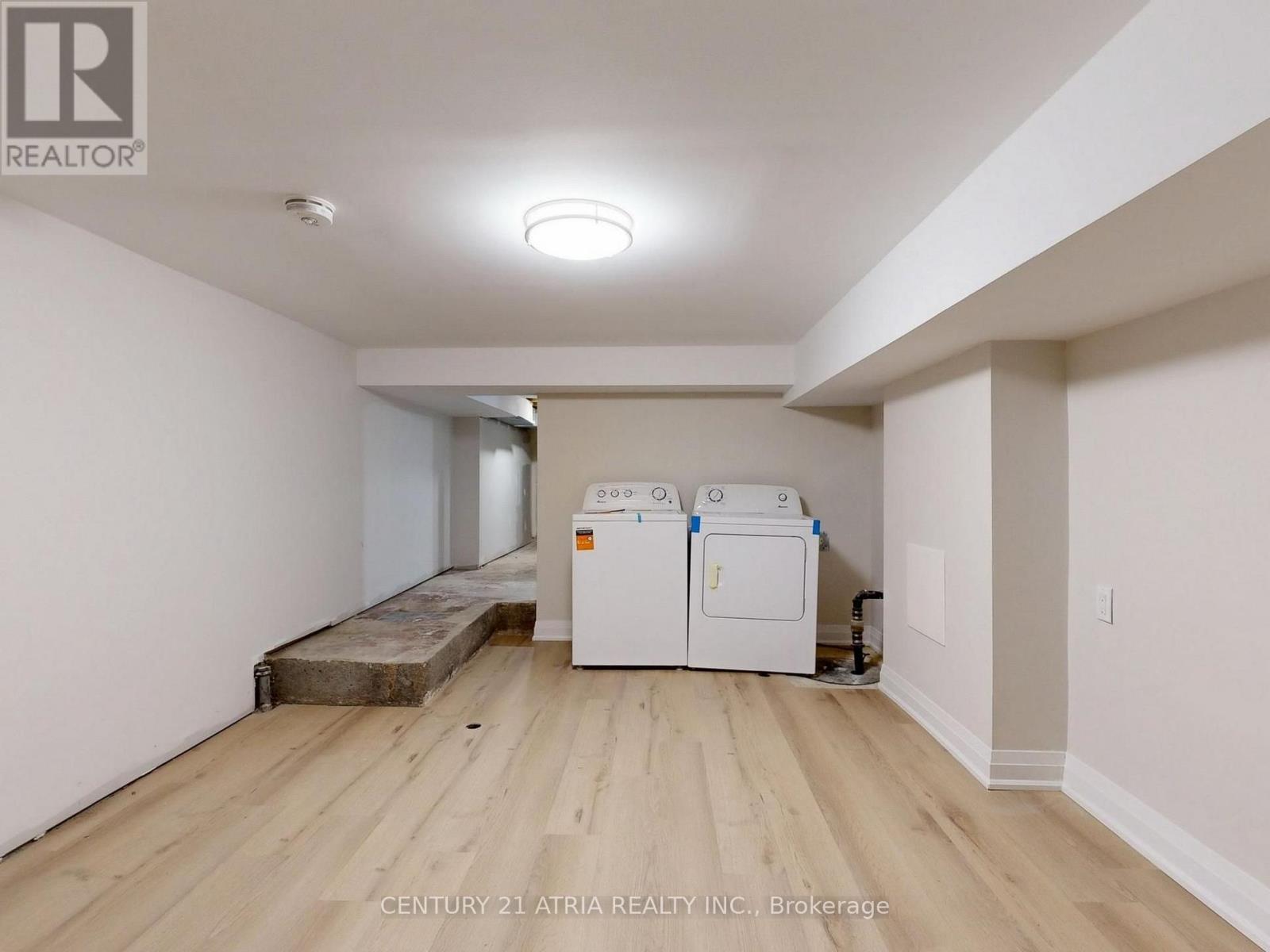 92 Lappin Avenue — photo 28
