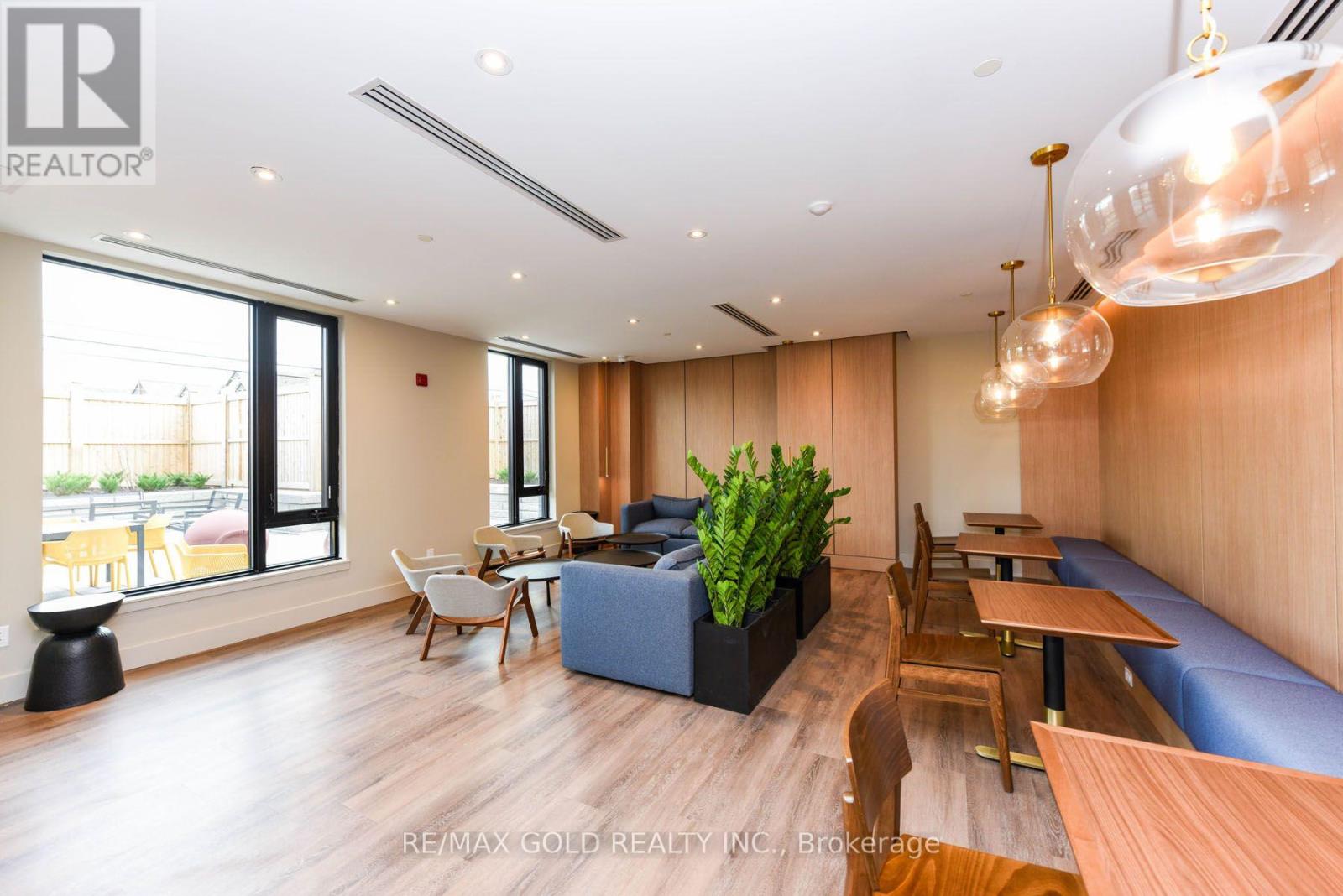 514 - 1440 CLARRIAGE COURT, Milton (FO Ford) — photo 5