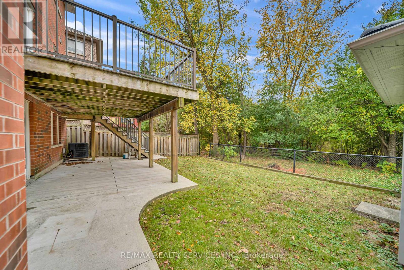 82 Dunvegan Crescent, Brampton, ON photo 42