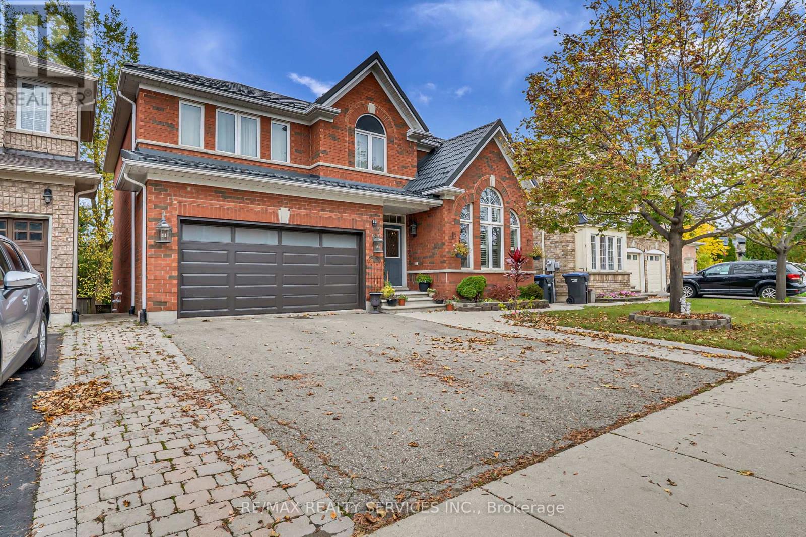 82 DUNVEGAN CRESCENT, Brampton (Fletcher's Meadow) — photo 5
