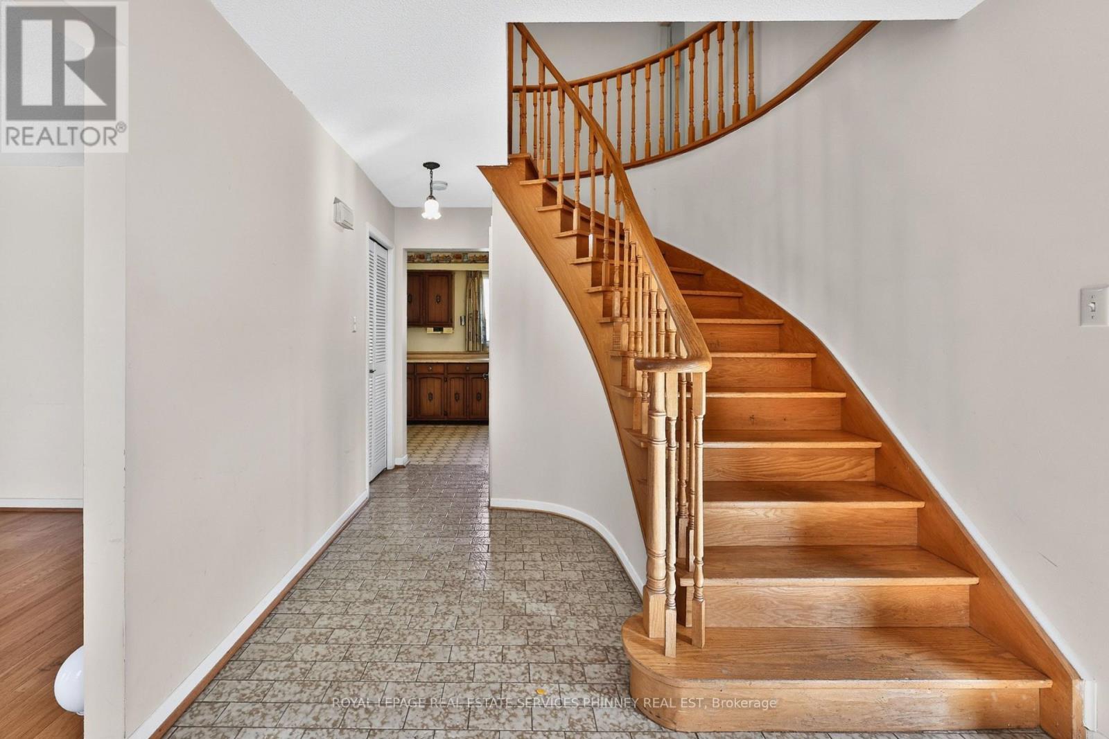 1353 BUNSDEN AVENUE, Mississauga (Sheridan) — photo 3