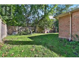 1353 Bunsden Avenue, Mississauga, ON L5H2B3 Photo 24