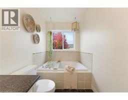 63 Golden Iris Crescent, Waterdown, ON L8B0R6 Photo 11