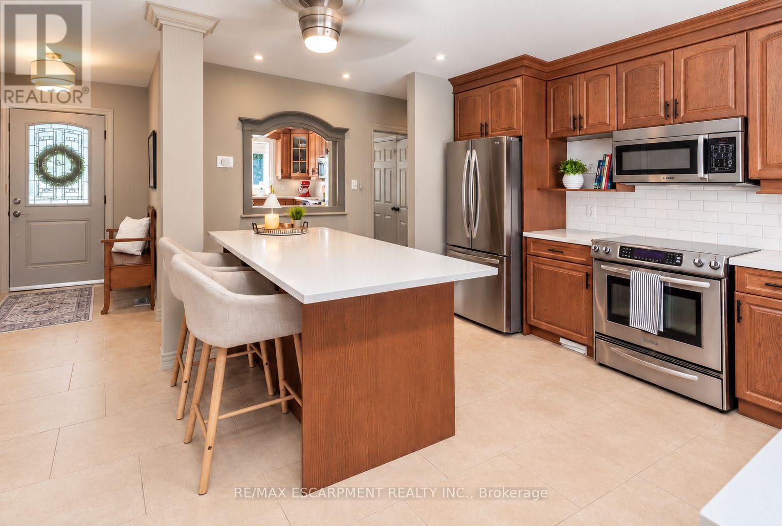 66 Garden Avenue — photo 11