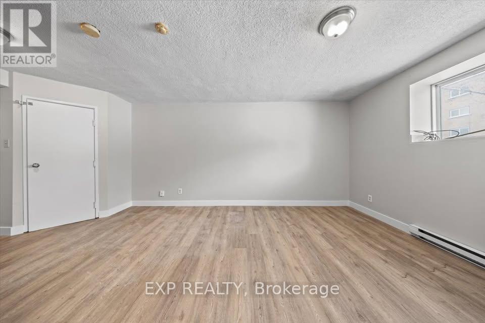 1435 Morisset Avenue — photo 7