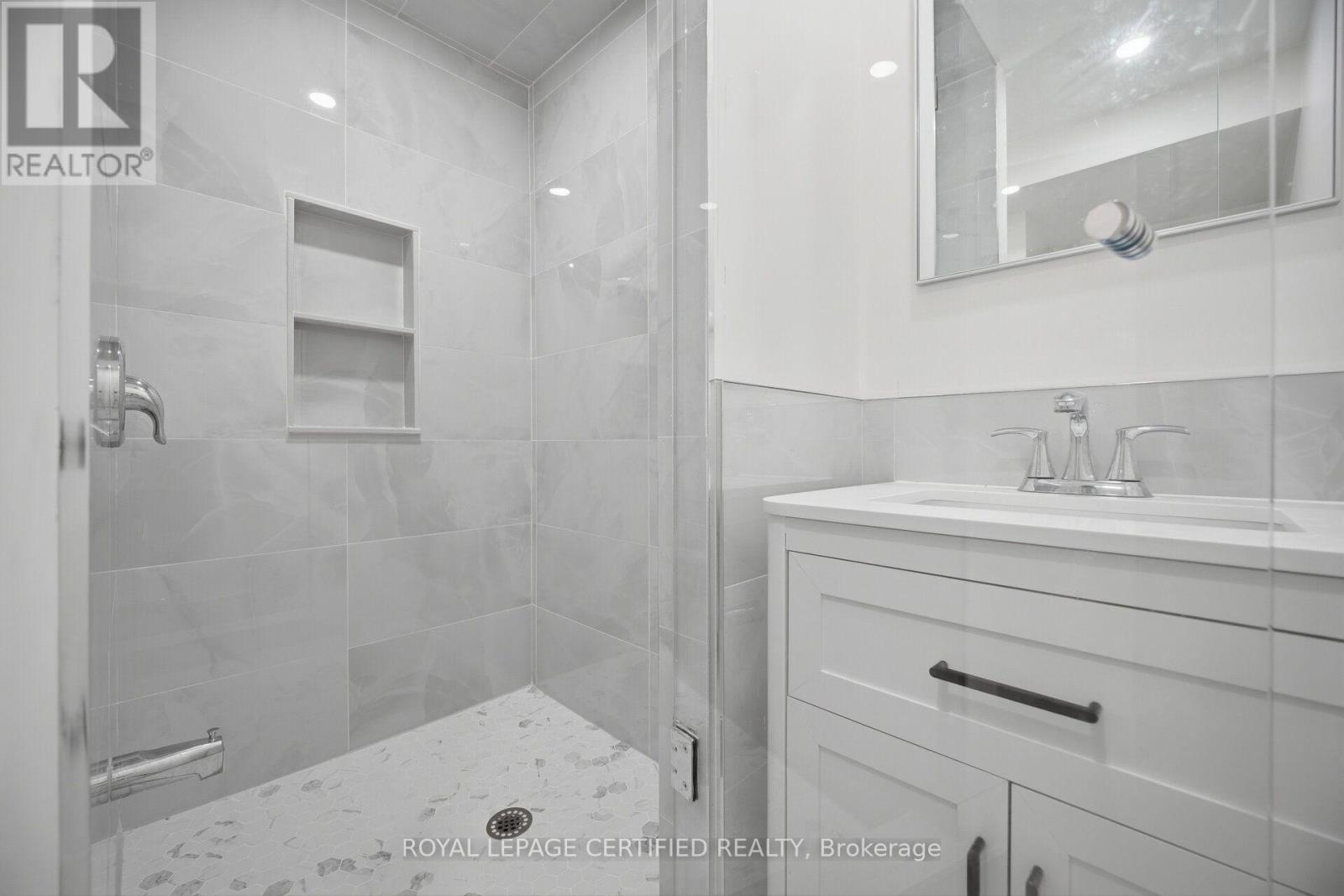 37 Rodgers Road — photo 44