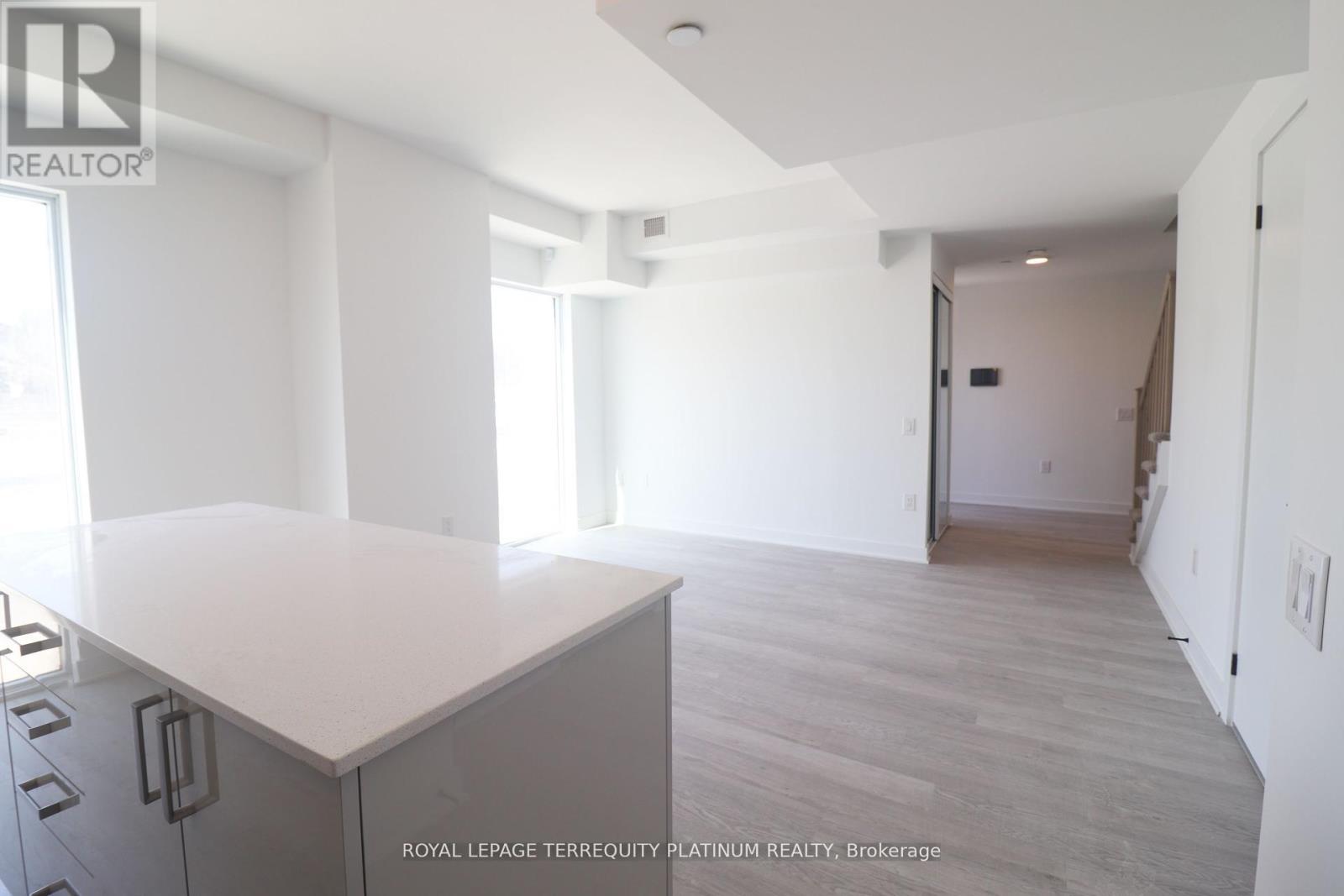 111 - 2782 BARTON STREET E, Hamilton (Riverdale) — photo 5