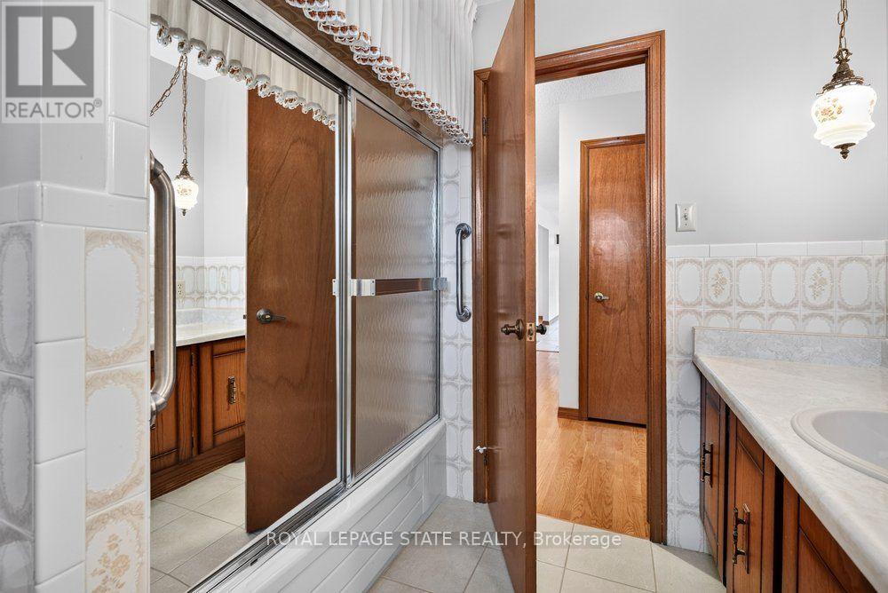 45 Worsley Road, Hamilton, ON photo 33