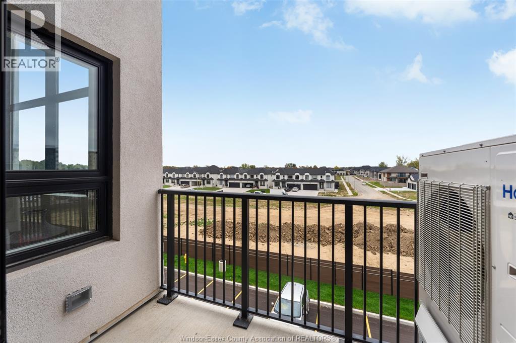 #268 4400 Laurier Parkway - 15