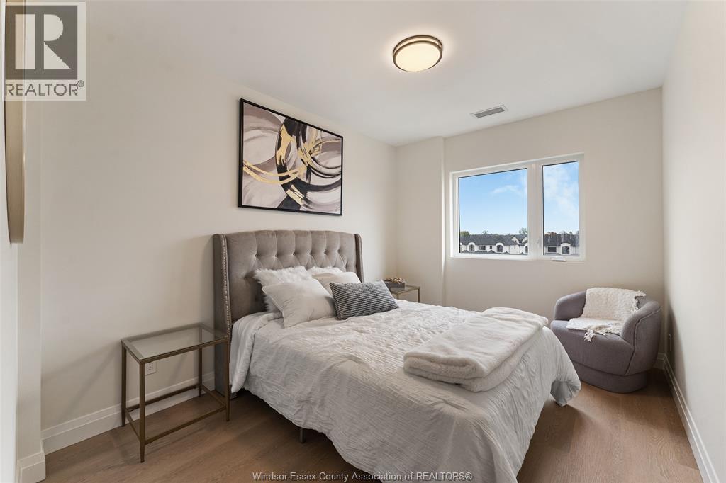 4400 Laurier Parkway — photo 17