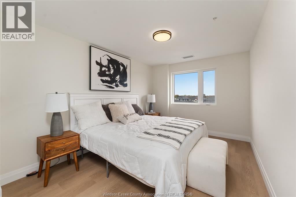 4400 Laurier Parkway — photo 27