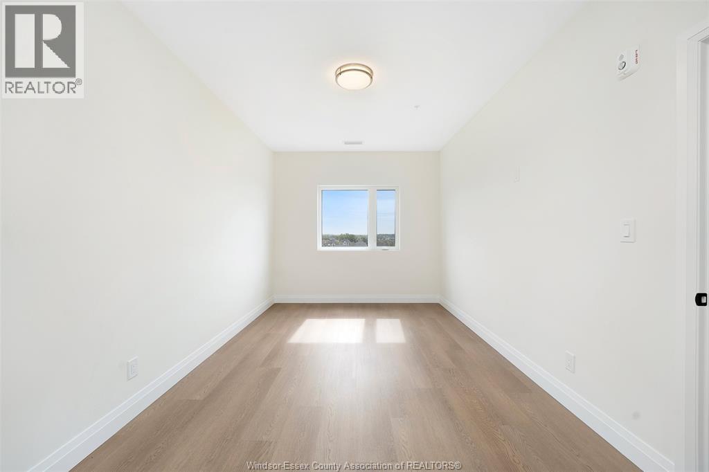 4400 Laurier Parkway — photo 19