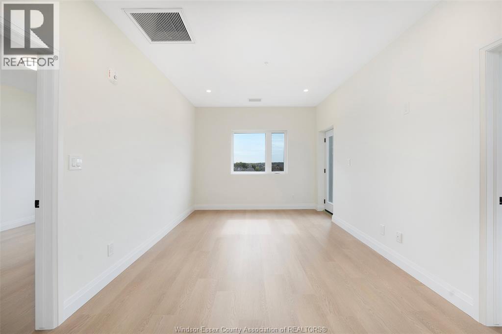 4400 Laurier Parkway Unit# 533, LaSalle — photo 5