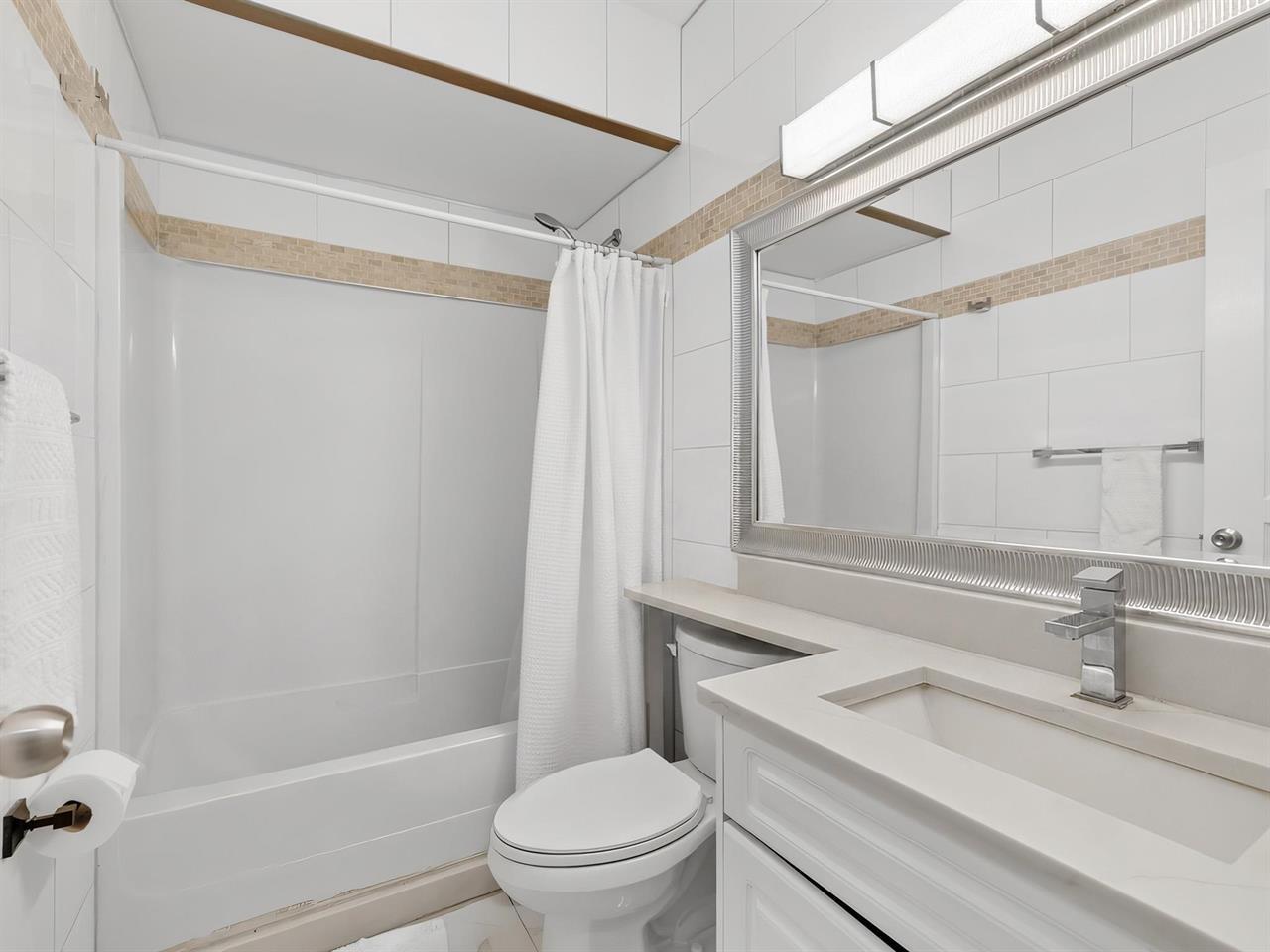 14763 MARINE DRIVE, White Rock - Image 1