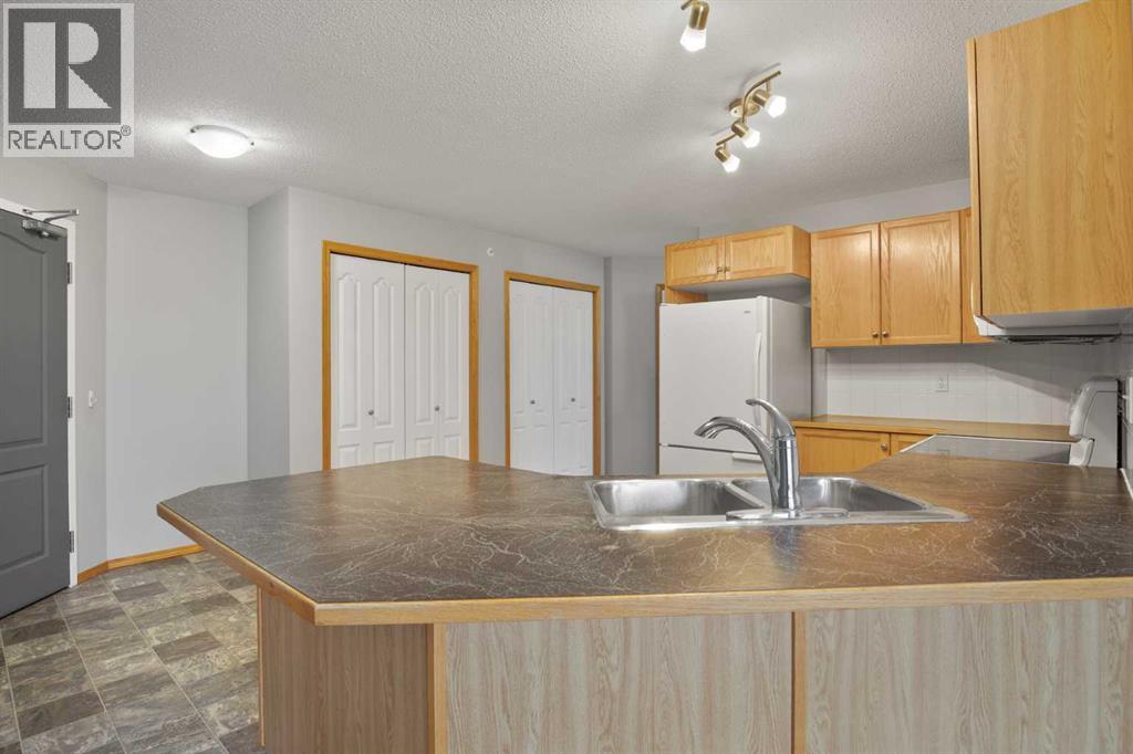 Listing photo – 304, 260 Duston Street, Red Deer