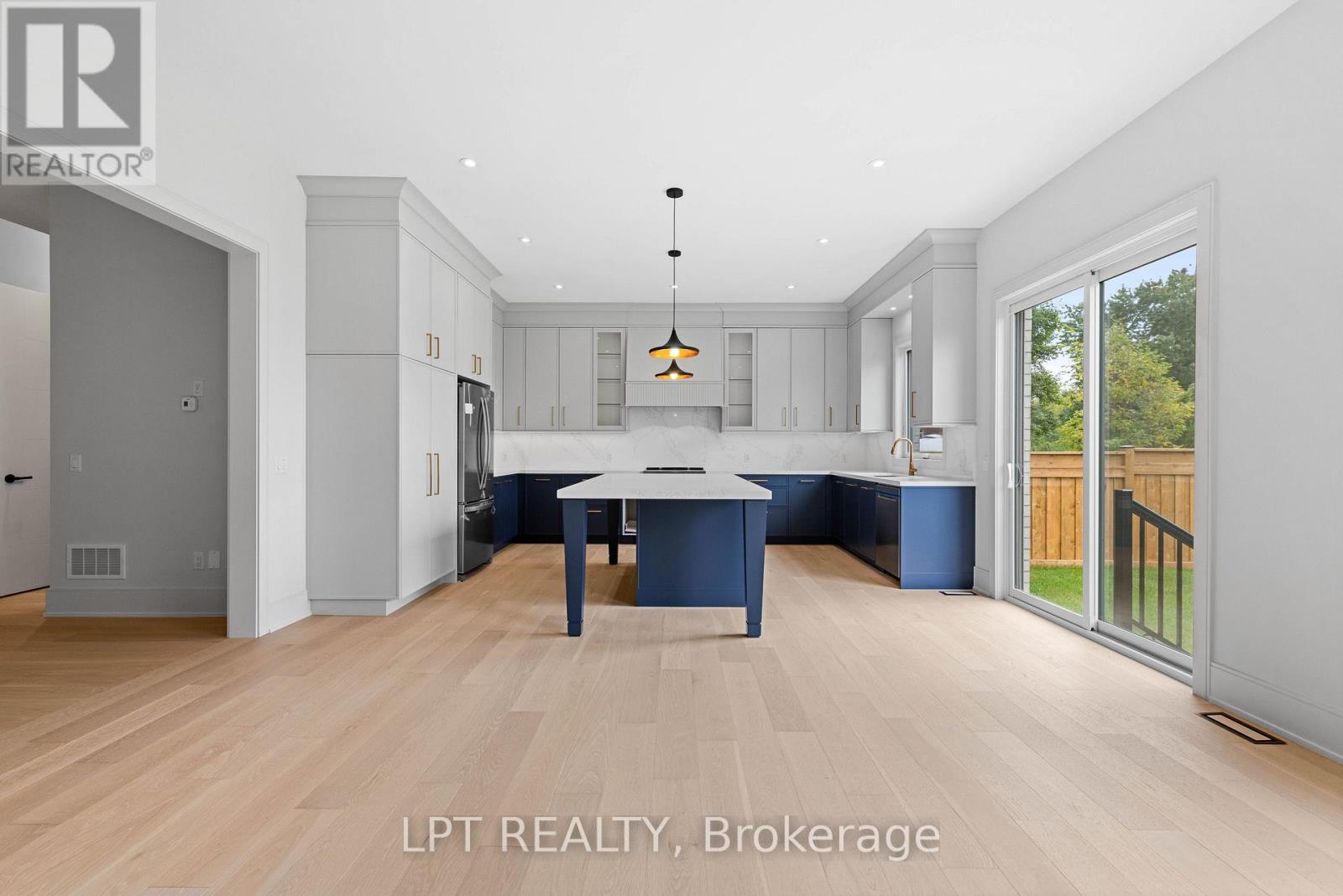5 Richmond Park Drive — photo 16